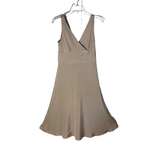 J.Crew Dresses & Skirts - J.Crew Silk Dress Size 6 Beige V-Neck Sleeveless A-Line Fully Lined Side Zipper
